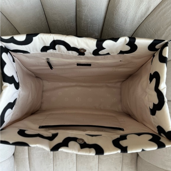 Tory Burch Nylon Flower Printed Ella Large Tote in French Cream - Picture 13 of 13